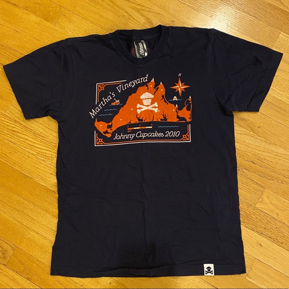 Johnny Cupcakes T-shirt - MV Pop-up shop